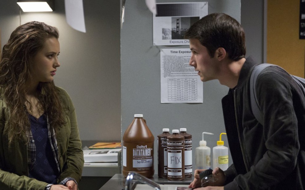 Hannah (Katherine Langford) e Clay (Dylan Minnette) na segunda temporada de 13 Reasons Why - Divulgação/Netflix
