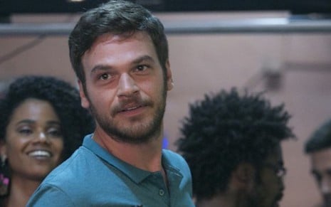 Rubinho (Emílio Dantas) em cena; personagem quase será desmascarado na novela das nove  - Reprodução/TV Globo