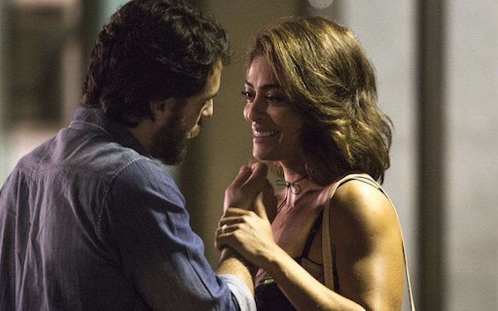 Caio (Rodrigo Lombardi) e Bibi (Juliana Paes) terão cena que remeterá ao primeiro capítulo - Reprodução/TV Globo