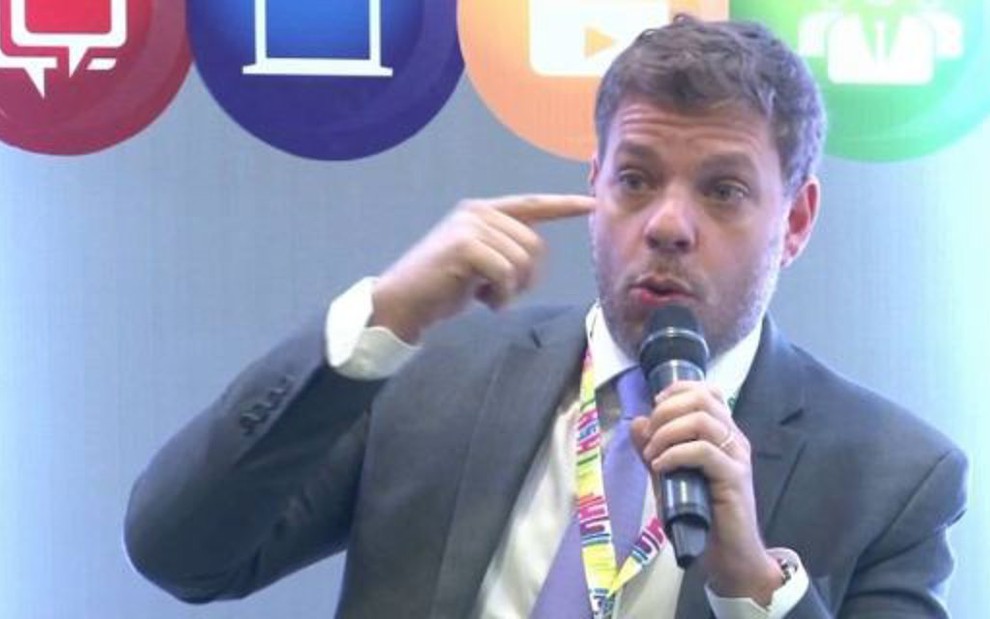 Marcelo Bechara, diretor de regulação e novas mídias da Globo, que integra coalizão - Reprodução/YouTube