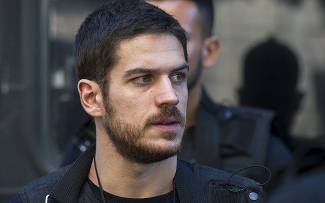 Marco Pigossi em A Regra do Jogo: Dante faz o típico mocinho, aquele que é o último a saber - Estevam Avellar/TV Globo