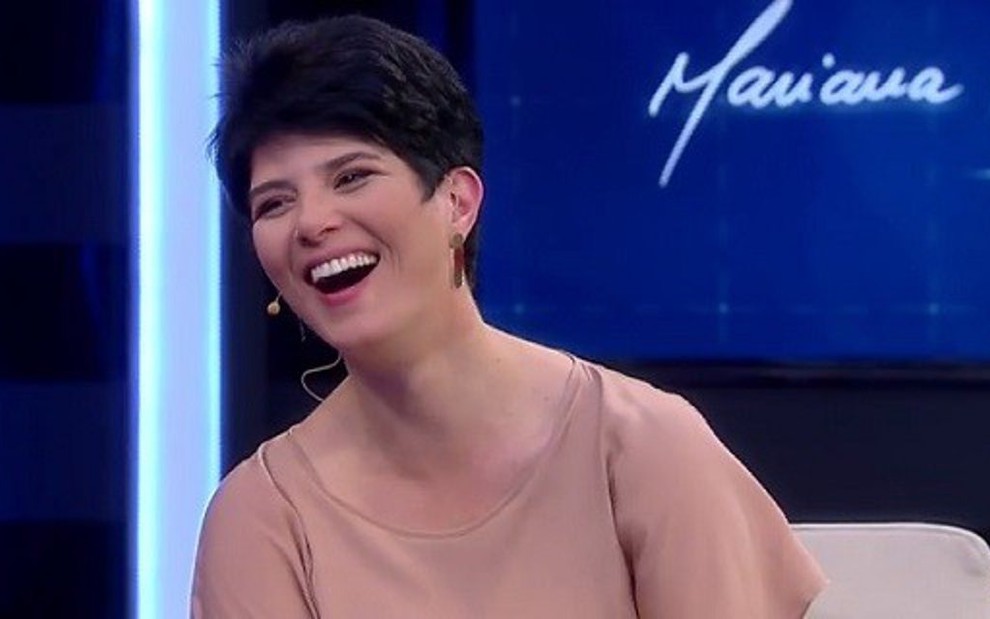 Mariana Godoy no seu programa de entrevistas de sexta-feira (11): bom ibope no novo horário  - Reprodução/RedeTV!