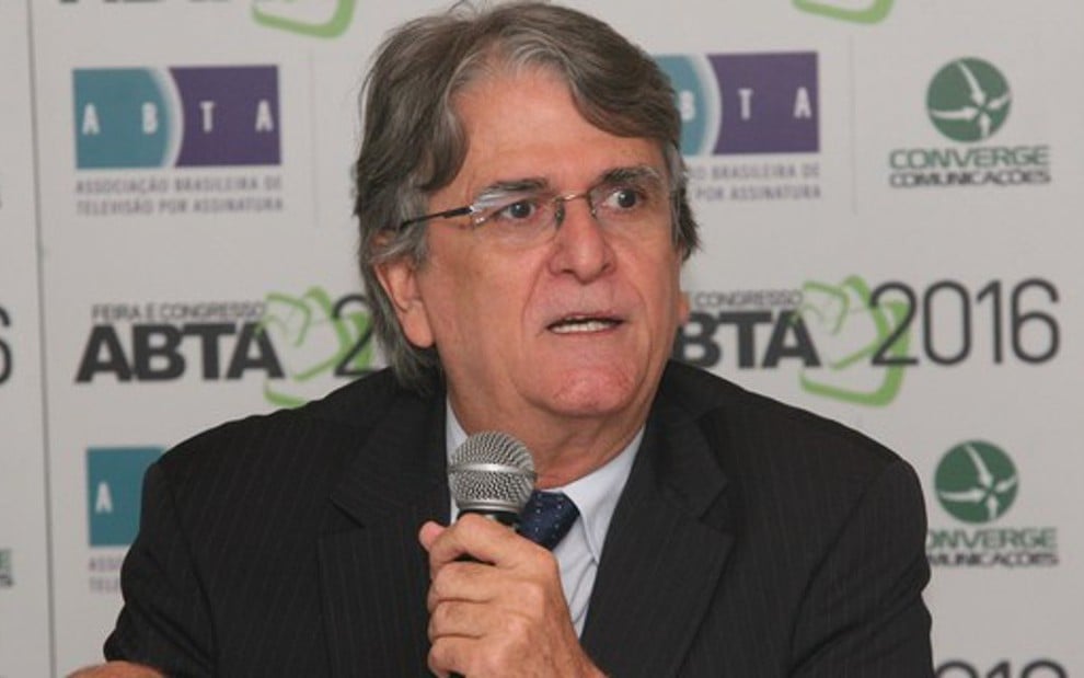 Oscar Simões, presidente-executivo da ABTA, durante apresentação de pesquisa, ontem (21) - Divulgação/ABTA