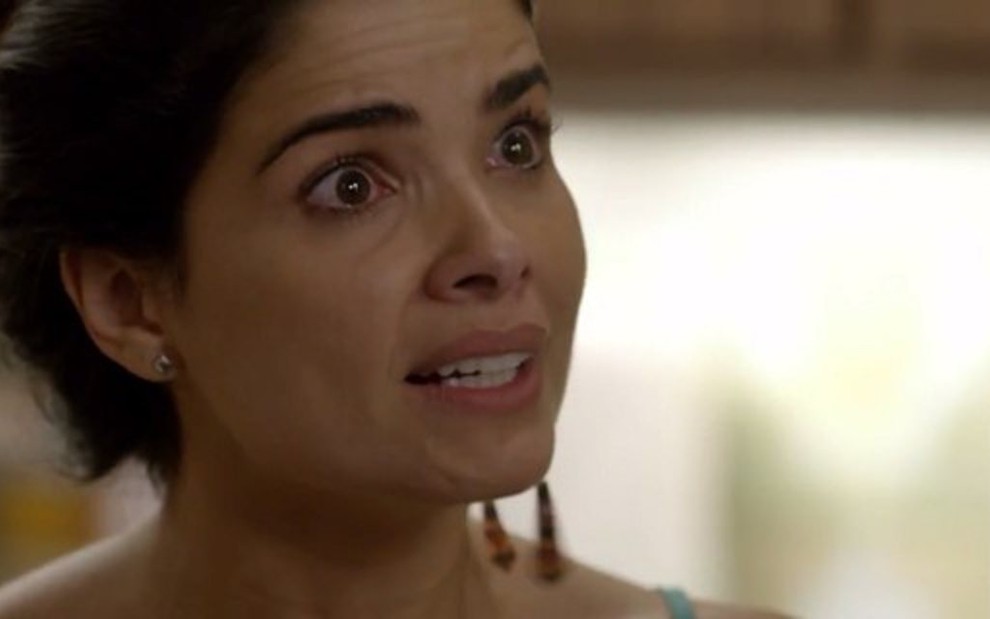 Vanessa Giácomo (Toia) em cena de A Regra do Jogo; personagem vai morar com Romero - Reprodução/TVGlobo