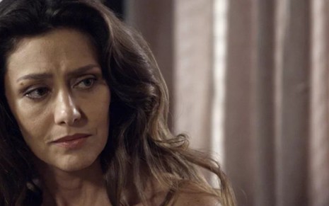 Joyce (Maria Fernanda Cândido) dirá que se sente traída pelo filho em A Força do Querer - Reprodução/TV Globo