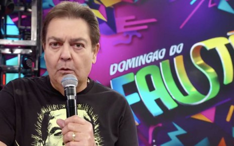 O apresentador Fausto Silva no palco do Domingão do Faustão do último dia 15