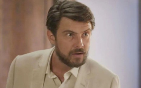 O ator Sergio Guizé caracterizado como José Mendes em Mar do Sertão, da Globo
