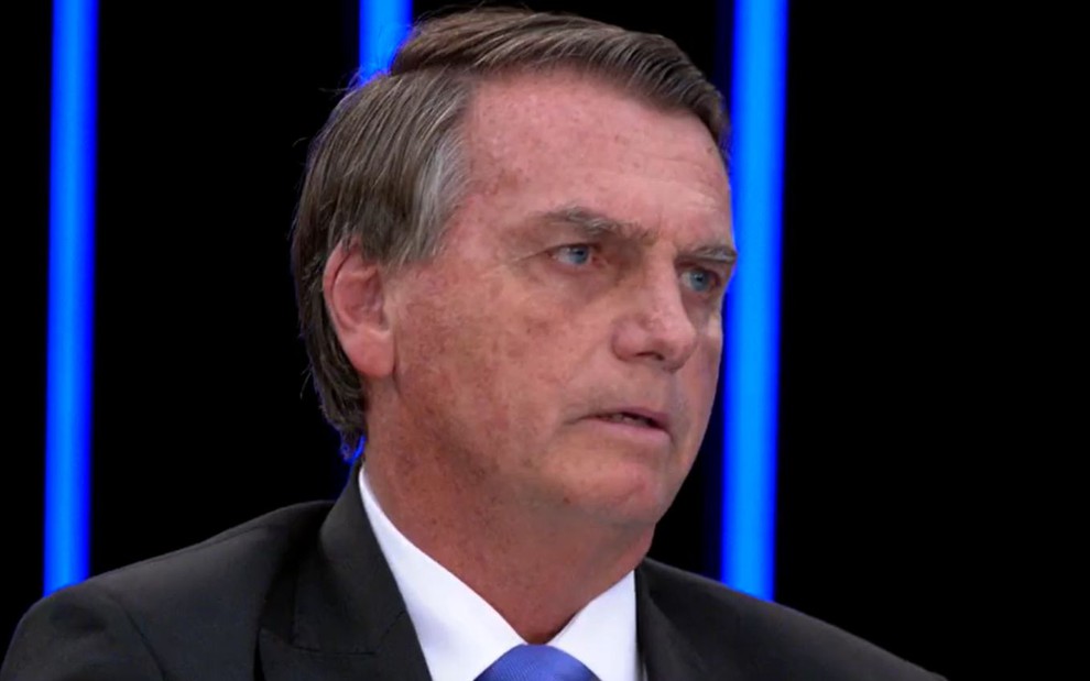 Imagem de Jair Bolsonaro durante entrevista ao Jornal Nacional