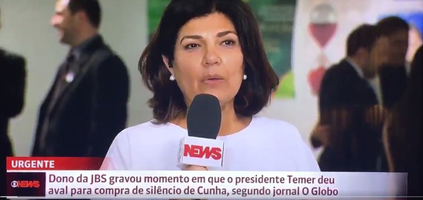 Apresentadora da GloboNews solta gargalhada em denúncia contra Temer