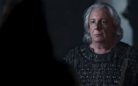 Marco Nanini (Augusto) voltará à trama de Deus Salve o Rei; monarca está preso por Catarina - Reprodução/TV Globo