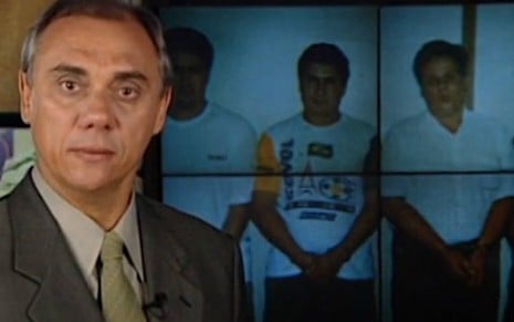 O apresentador Marcelo Rezende comandou o programa Linha Direta entre 1999 e 2000 - Reprodução/Globo