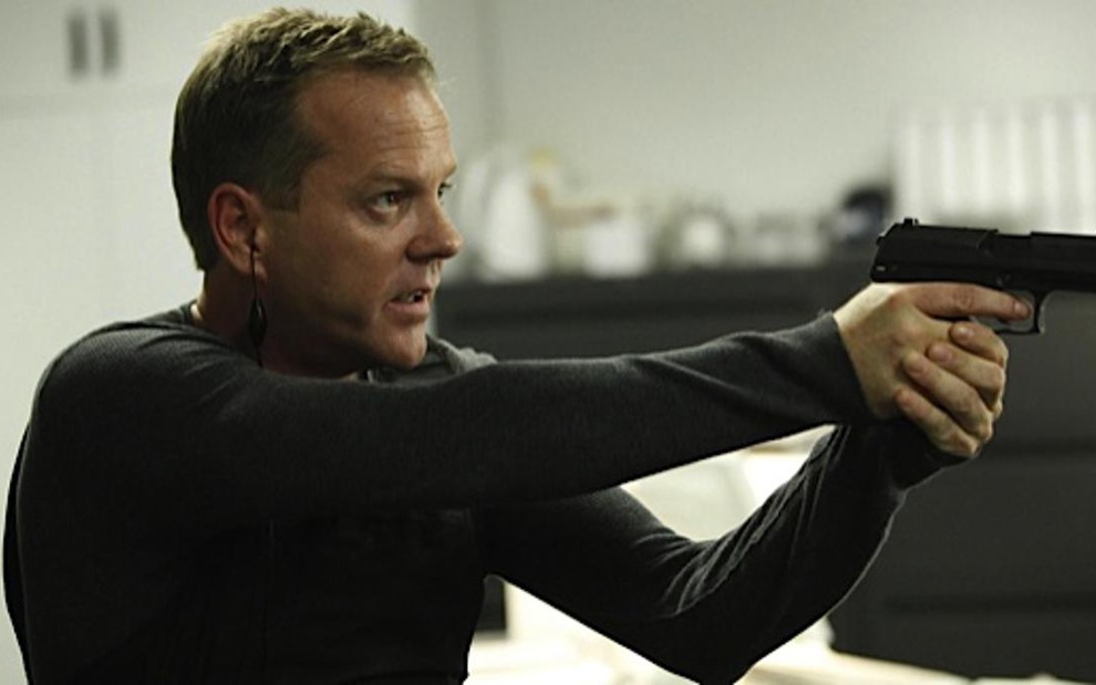 Kiefer Sutherland, como Jack Bauer, em cena de 24 Horas; série volta ao ar em maio - Divulgação
