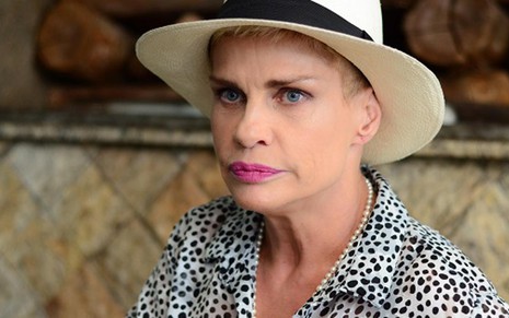 A apresentadora e bailarina Doris Giesse, que ameaçou processar SBT se emissora a mostrar em revista - Cristiane Camelo/Notícias da TV