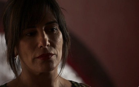 Gloria Pires (Duda) em O Outro Lado do Paraíso; dona do bordel terá passado desvendado - Reprodução/TV Globo