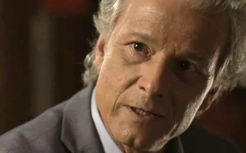 Marcello Novaes (Renan) em O Outro Lado do Paraíso; empresário reaparecerá no tribunal - Reprodução/TV Globo