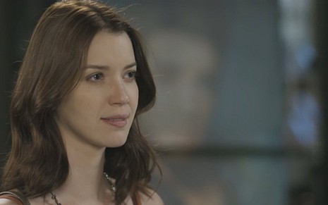 Nathalia Dill (Júlia) em cena de Rock Story; bailarina descobrirá que ex vai aplicar novo golpe - Reprodução/TV Globo