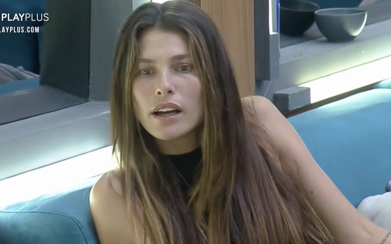 Dayane Detona Aline E Rico Em A Fazenda Bando De Gente Falsa