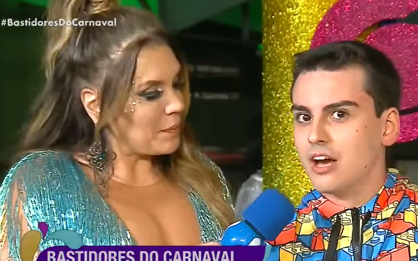 Dudu Camargo é condenado por apertar seios de Simony ao vivo na RedeTV