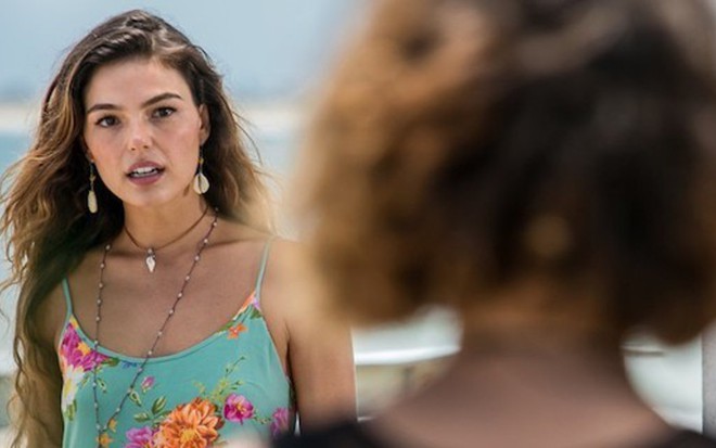 Ritinha (Isis Valverde) e Cibele (Bruna Linzmeyer) farão barraco na empresa dos Garcia - Fabio Rocha/TV Globo