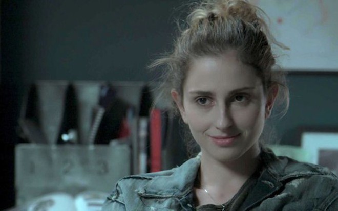 Ivana (Carol Duarte) em cena de A Força do Querer; personagem avisará que vai transar - Reprodução/TV Globo