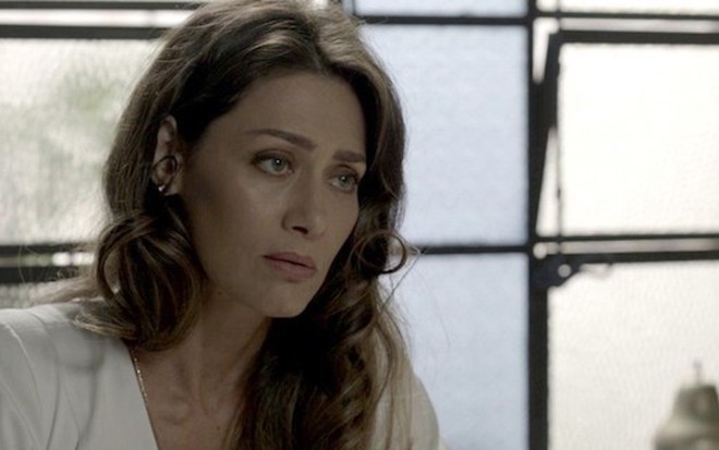 Maria Fernanda Cândido em A Força do Querer; atriz diz que maior conflito será com filha - Imagens Reprodução/TV Globo