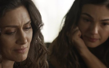 Joyce (Maria Fernanda Cândido) receberá ajuda indesejada de Ritinha (Isis Valverde) na novela - Divulgação/TV Globo