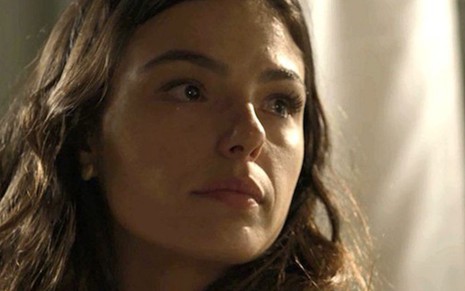 Ritinha (Isis Valverde) se emocionará ao visitar ex-marido no capítulo desta quarta (4) - Reprodução/TV Globo