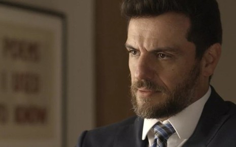 Caio (Rodrigo Lombardi) garante liberdade da ex-noiva após cerco a Rubinho (Emilio Dantas) - Divulgação/TV Globo