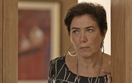 Silvana (Lilia Cabral) vai se afundar em mentiras e dívidas nas próximas semanas da novela - Reprodução/TV Globo