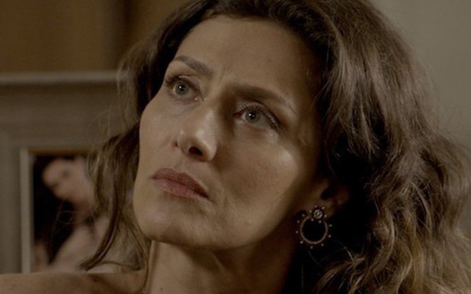 Maria Fernanda Cândido em cena de A Força do Querer que será exibida nesta quinta (14) - Reprodução/TV Globo