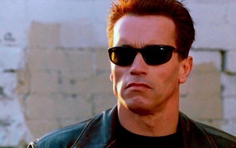 Arnold Schwarzenegger em cena de O Exterminador do Futuro, que deu 31 pontos no Ibope - Fotos Divulgação