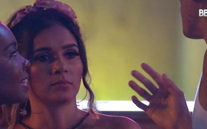 Reprodução de imagem de Gizelly Bicalho, Felipe Prior e Thema Assis, participantes do Big Brother Brasil 20