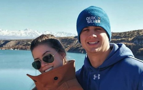 Juliana Xavier e Lucas Gallina em foto publicada no Instagram
