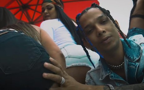 Imagem de Luck Muzik no clipe da música Ice