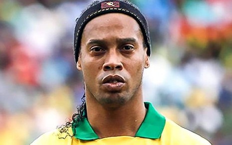 Ronaldinho Gaúcho em campo pela Seleção Brasileira