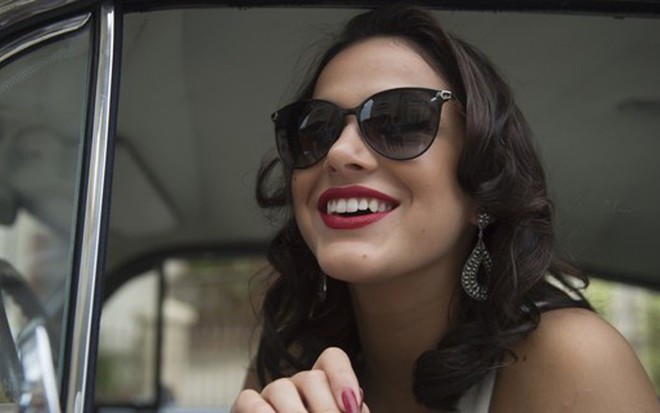 Bruna Marquezine na série Nada Será Como Antes; atriz ficará fora do ar em 2017 - Estevam Avellar/TV Globo