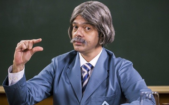 Bruno Mazzeo em cena da nova Escolinha do Professor Raimundo, destaque do domingo - Paulo Belote/TV Globo