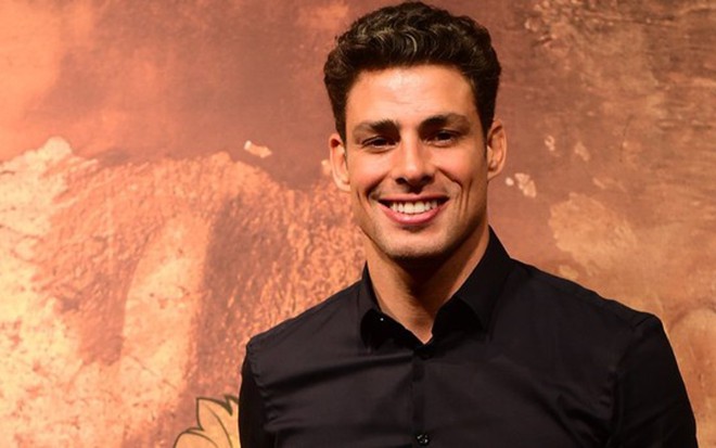 Cauã Reymond no lançamento da minissérie Dois Irmãos, em dezembro; ator fará cinema - João Cotta/TV Globo