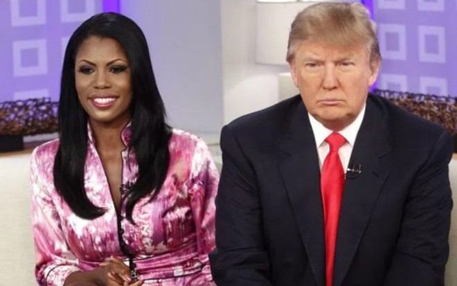Omarosa Manigault com Donald Trump em entrevista para divulgar o Aprendiz Celebridades - Divulgação/NBC