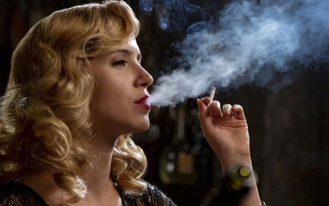 Mel Lisboa em imagem de Coisa Mais Linda: drama é vítima do modelo da Netflix de disponibilizar séries - Divulgação/Netflix