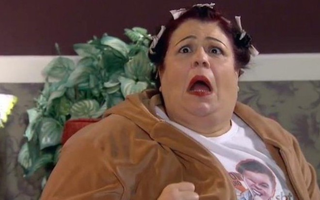 A atriz Valéria Sândalo (Meire) em cena da novela Cúmplices de um Resgate, do SBT - Reprodução/SBT