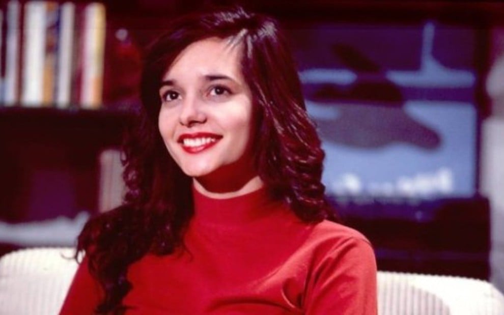  Daniella Perez como Yasmin em "De Corpo e Alma" (Foto Reprodução/Internet)