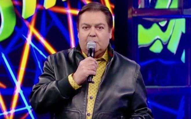Fausto Silva elogia atriz por assumir romance com outra mulher em seu programa - Reprodução/TV Globo