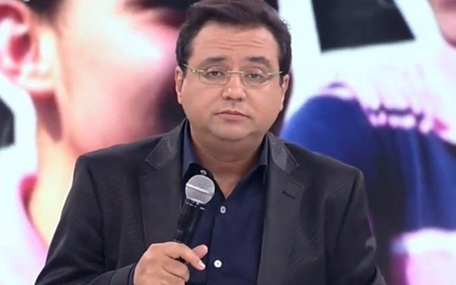 Geraldo Luis no último Domingo Show; executivos da Record pressionam por programa diário - Reprodução/Record