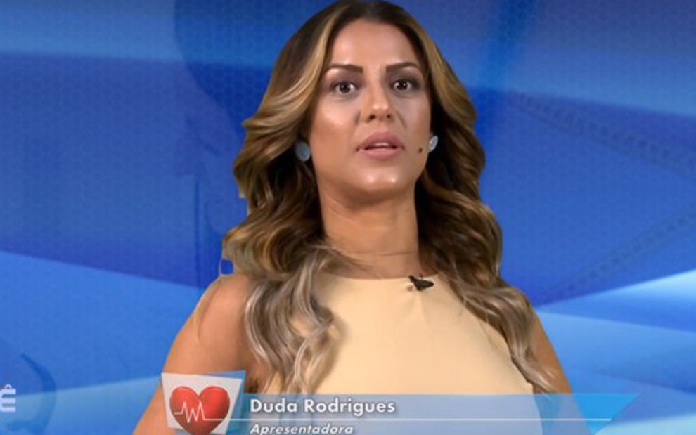 Duda Rodrigues apresenta o programa Saúde e Você, na Record News; para participar, médicos pagam - REPRODUÇÃO/FACEBOOK