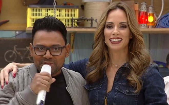 Pablo do Arrocha cantou com Ana Furtado no É de Casa de sábado (9): pior audiência desde 2016 - REPRODUÇÃO/TV GLOBO