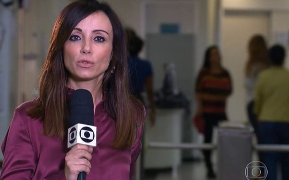 Elaine Bast na reportagem do Jornal Nacional, de 12 de outubro, em que alertou sobre câncer - Reprodução/TV Globo