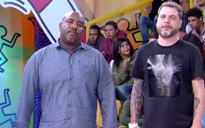 Ângelo Campos (à esq.) e Dennys Motta no Encrenca: queda com Simba não foi recuperada - Reprodução/RedeTV!