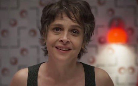 Drica Moraes em cena do episódio de quinta (3) da série A Fórmula, que teve seu pior ibope - Reprodução/TV Globo