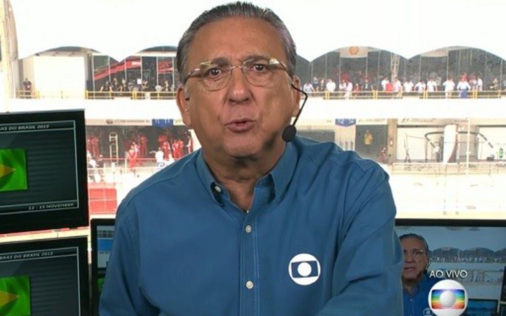 Galvão Bueno na abertura da trasmissão do GP Brasil de Fórmula 1, ontem (15) em SP - Reprodução/TV Globo